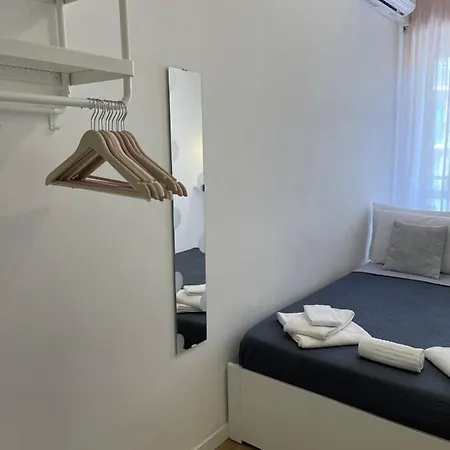 ゲストハウス Trastevere Sweet Rest ローマ