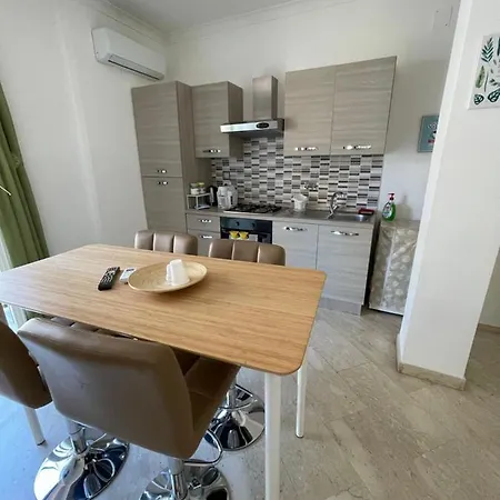 ゲストハウス Trastevere Sweet Rest 4*