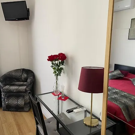 ゲストハウス Trastevere Sweet Rest 4*